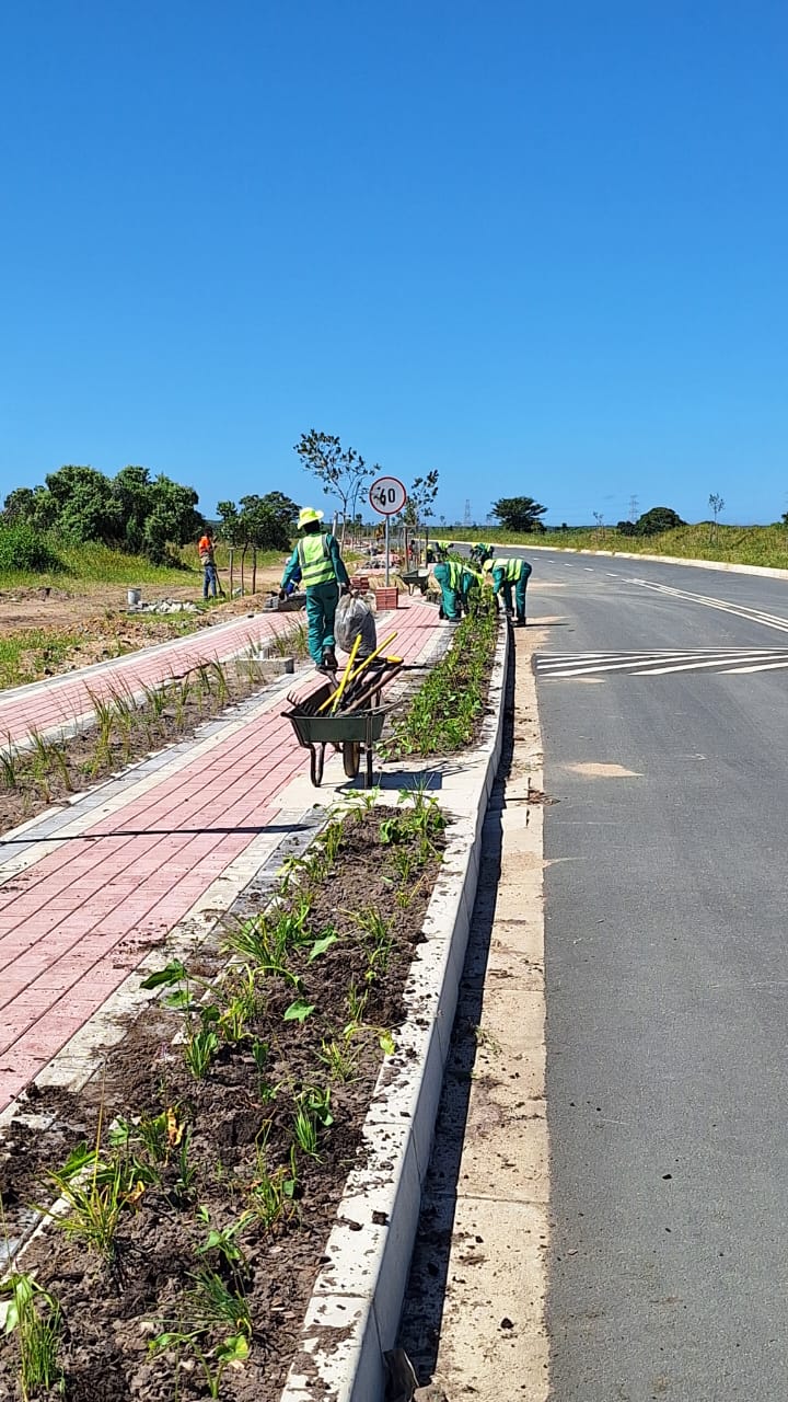City of Umhlatuze Local Municipality : Scribante Construction & Mining
